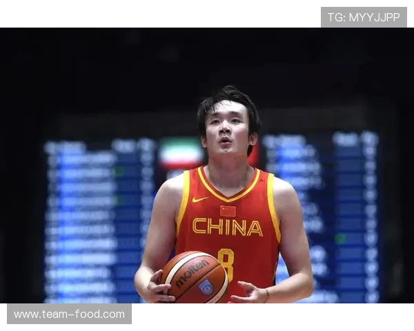 足球运动员在CBA赛场:分析足球运动员加入CBA比赛的可能性与影响 足球运动员在CBA赛场:分析足球运动员加入CBA比赛的可能性与影响