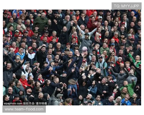 足球赛事中的历史对决与战术回顾