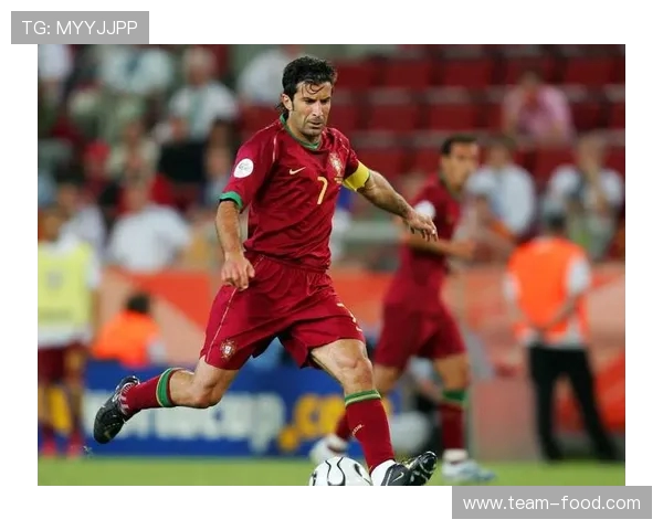 《重温经典FIFA 98世界杯：怀旧风格与游戏画面的完美融合》