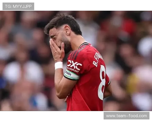 格拉斯纳称赞卡里克执教曼联后球队氛围明显改善显得更加平静